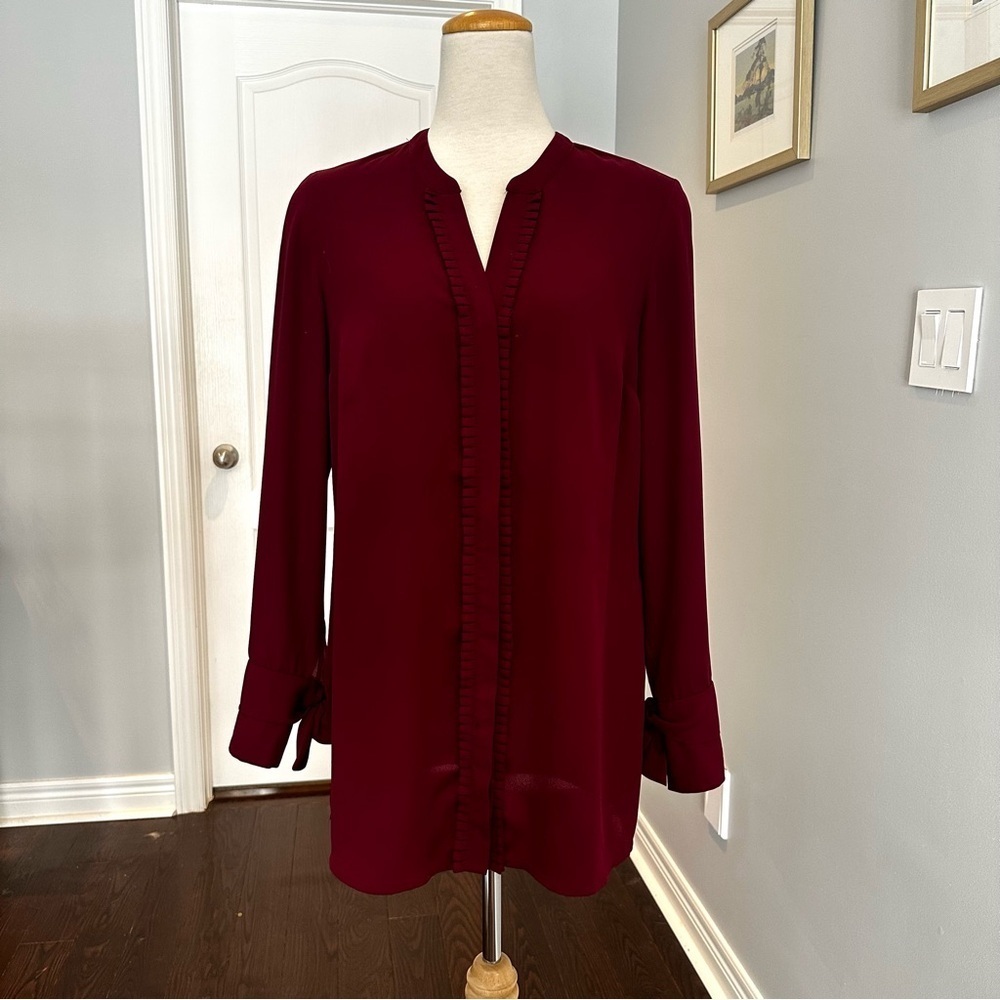 MELANIE LYNE Burgundy Tunic Top with Tie Cuffs - Size 6